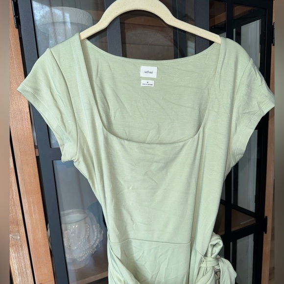 Aritzia Wilfred Saturn Shortsleeve wrap Midi Dress short sleeve bodycon sage - Picture 5 of 13